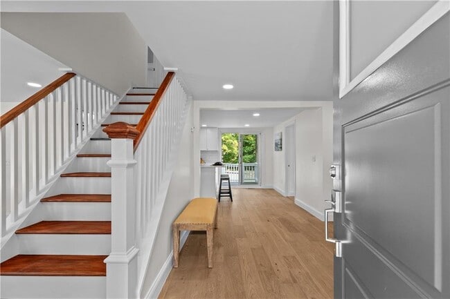 79 W Allenton Rd