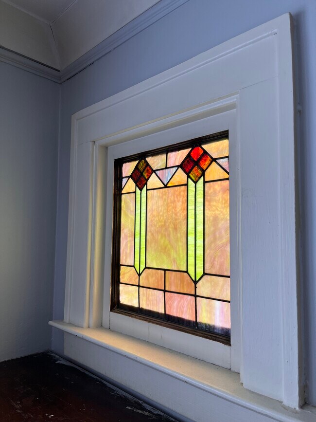 Photo - 1333 Beaconsfield Ave Unidad 1333