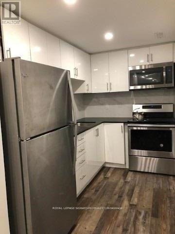 Photo - 107 Coles Ave