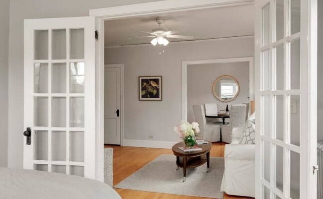 Photo - 3137 Aldrich