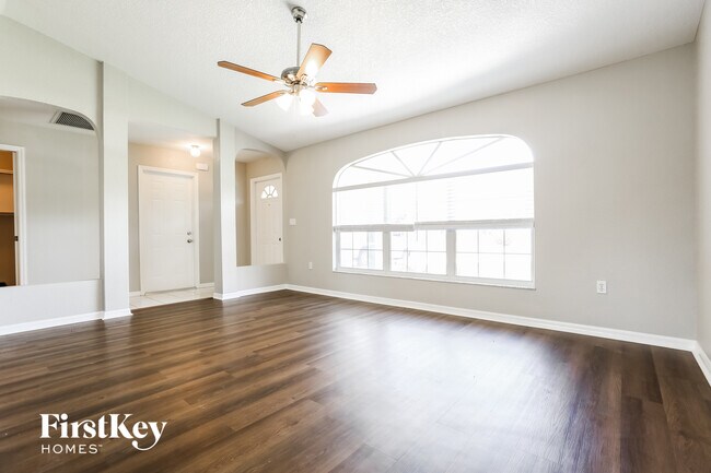 Photo - 1138 Presque Isle Dr