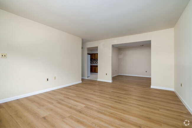 2BR, 1BA - Living Room