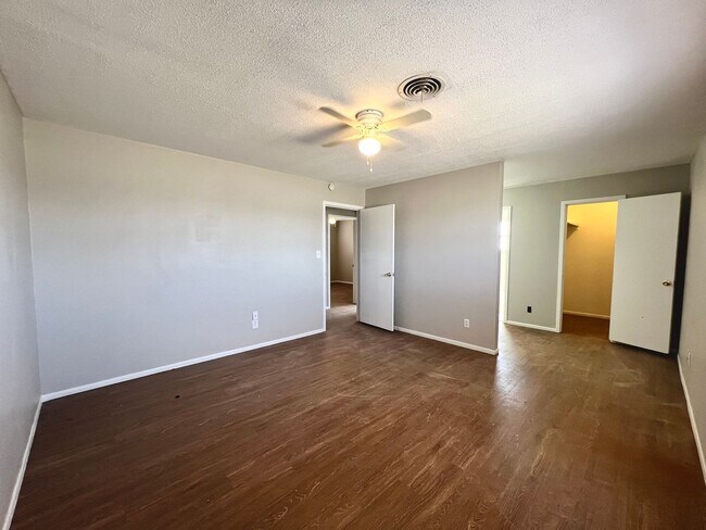 Photo - 11702 County Rd 6900 Unit B