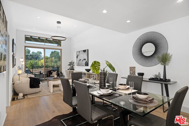 Photo - 130 S Sepulveda Blvd Unit 212