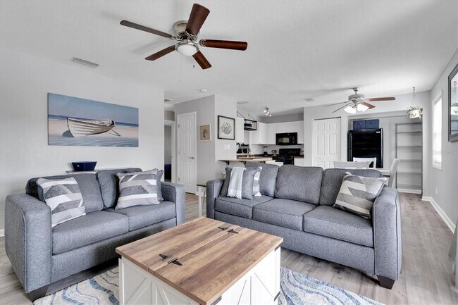 Photo - 102 Pompano Dr SE Unidad C