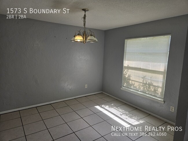 Photo - 1573 S Boundary St