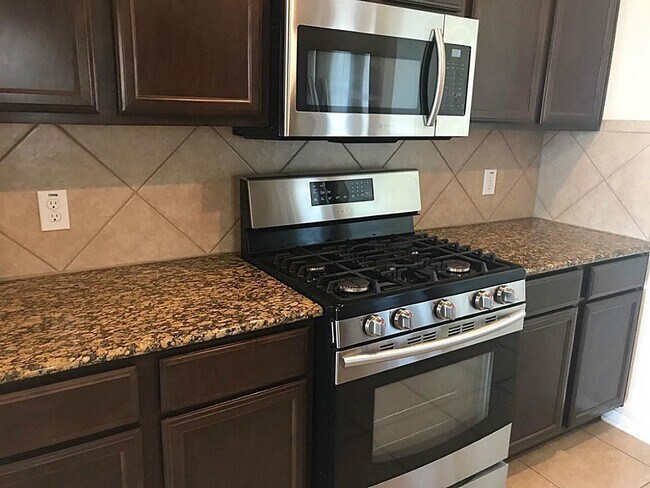 Photo - 4927 Evergreen Haven Ct