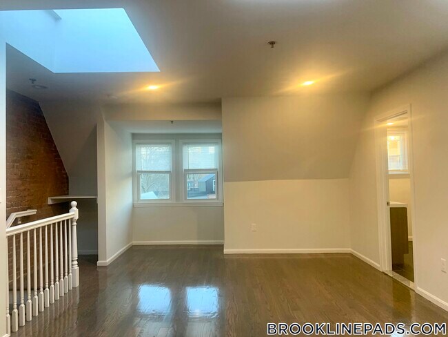 1406 Beacon St Unidad 4