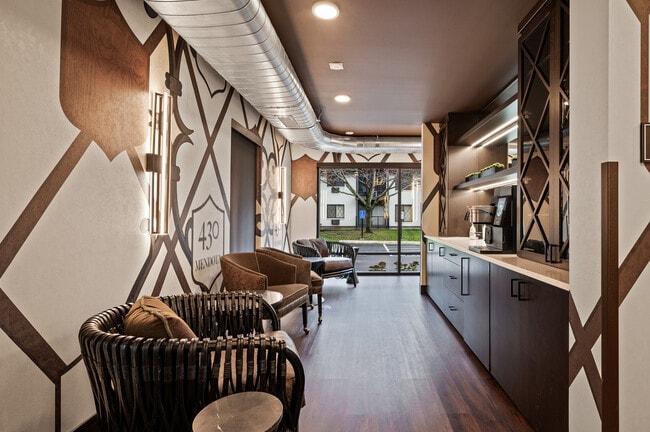 430 Mendota Apartments