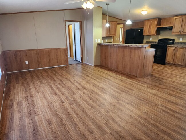 Photo - 306 E Spruce St