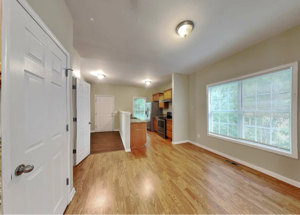 Building Photo - 1428 Woodbine Ave SE Rental