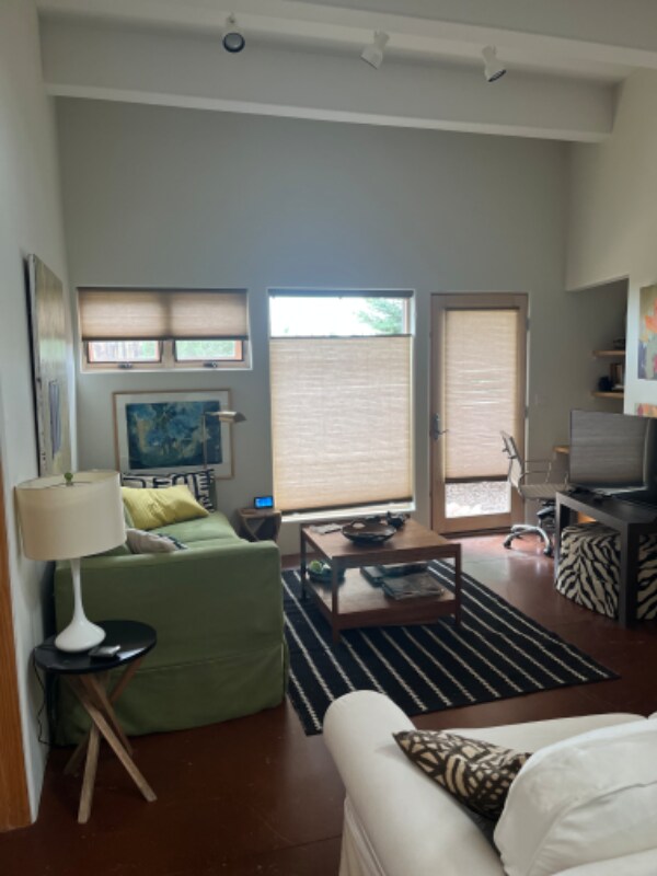 Photo - 18 Comanche Rd