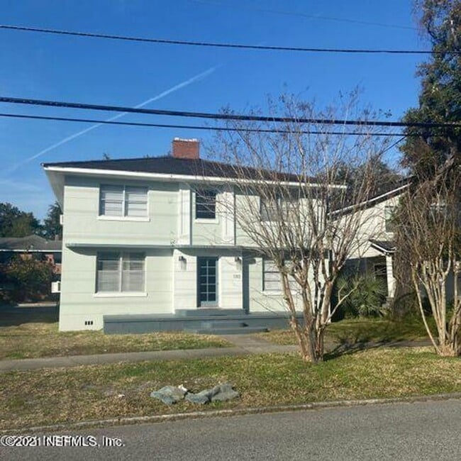 Building Photo - Charming 1/1 in San Marco! Rental