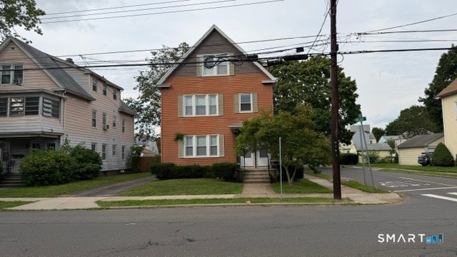 Building Photo - 193 Helen St