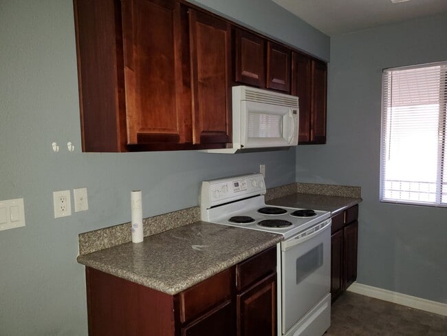 Photo - 5060 Indian River Dr