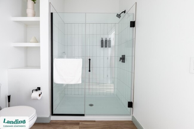 Photo - 39 Railroad Ave Unit 325