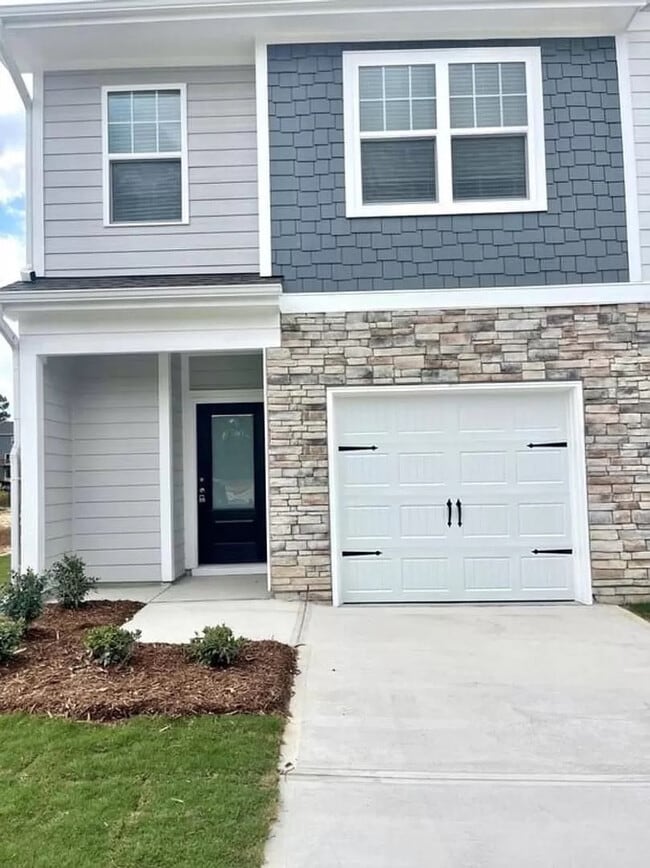 Photo - Room in Townhome on Thalweg Dr