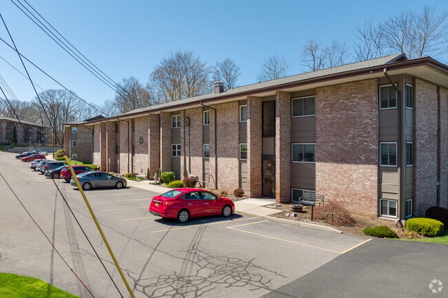 Photo - Evergreen Park Garden