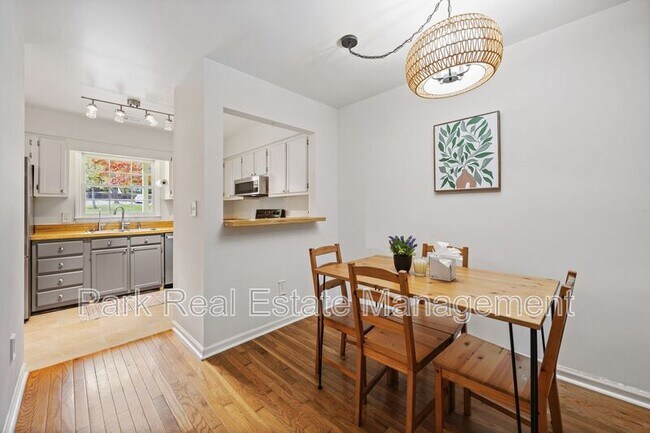 Photo - 126 Shady Spring Pl