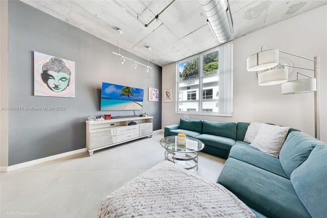 Photo - 2001 Biscayne Blvd Unit 2311