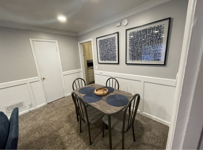 Photo - 627 N 41st St Unit 1