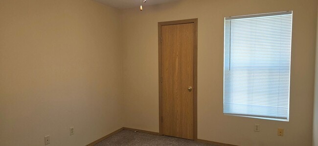 Photo - 3 Bedroom 2 Bathroom close to Missouri State University for $1295!