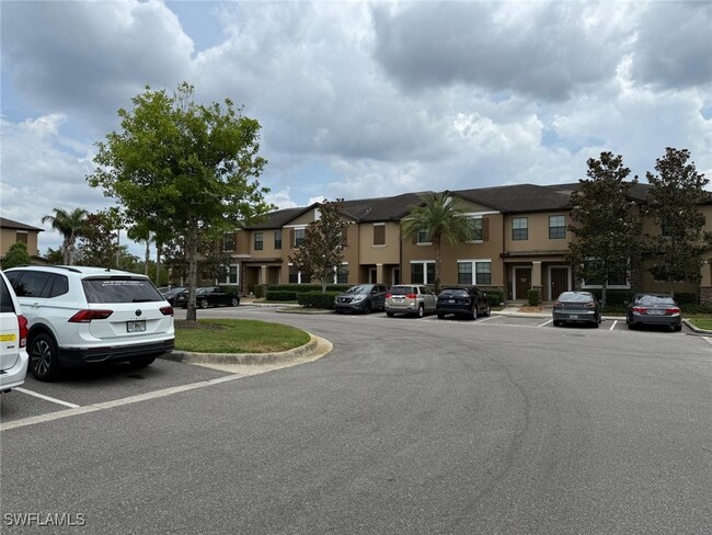 Building Photo - 4252 Fennwood Ct