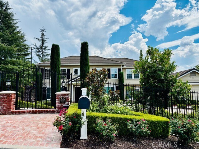 Photo - 18385 Moss Rd Casa