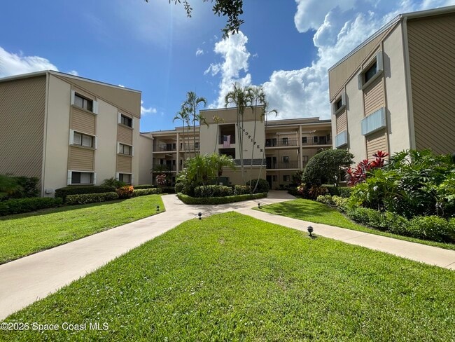 Building Photo - 6175 S Mirror Lake Dr Unit 207