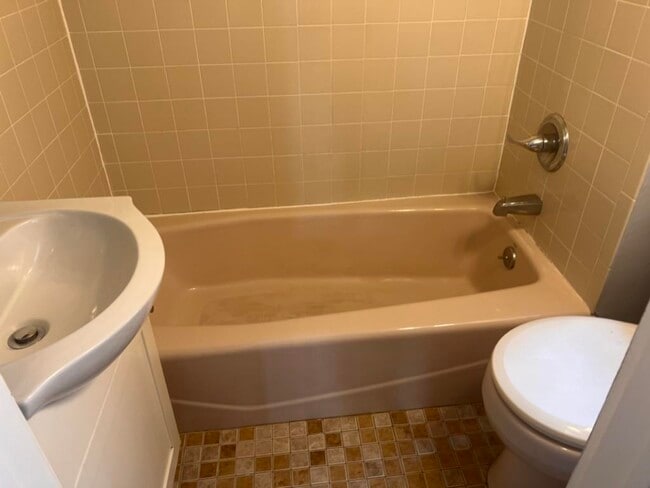 Photo - 668-670-670 John F. Kennedy Blvd Unit #8