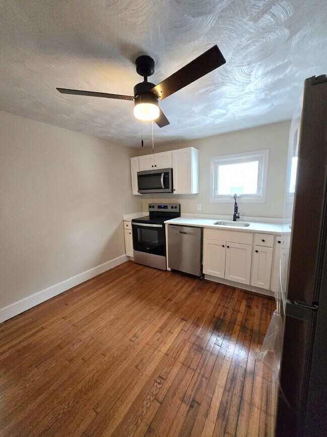 Photo - 89 Armistice Blvd Unit 1R