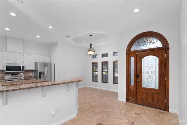 Photo - 34 Midlands Cir