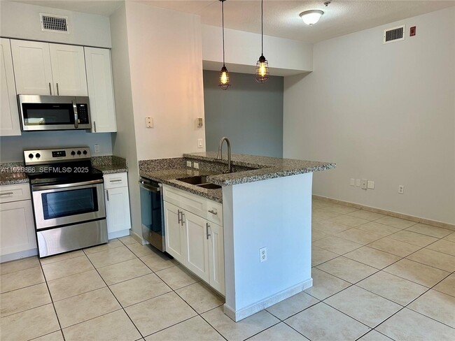 Photo - 7290 NW 114th Ave Unit 307-7