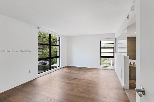 Photo - 100 Ocean Ln Dr Unit 304