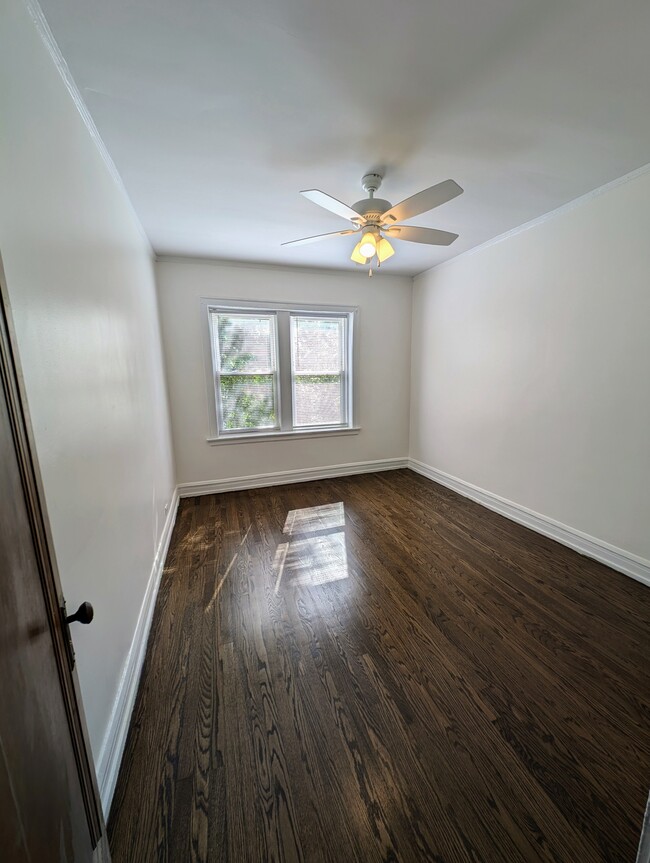 Photo - 3510 W Dickens Ave Unidad 2nd FL