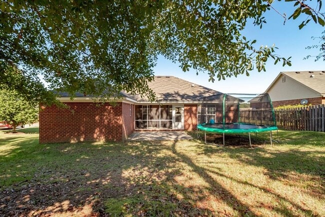 2002 Darwood Dr