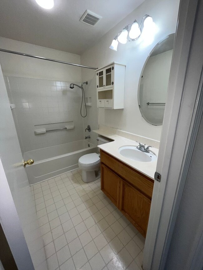 Photo - 3 Bed| 2 Bath | 1215 SF | Private Driveway + Garage | Single Story| Tenant pays $175 monthly for ...