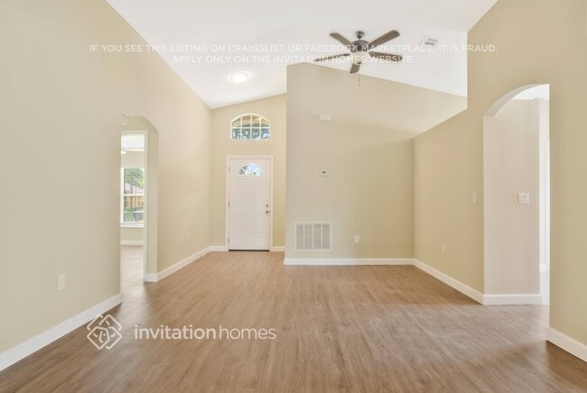 Photo - 170 China Berry Cir