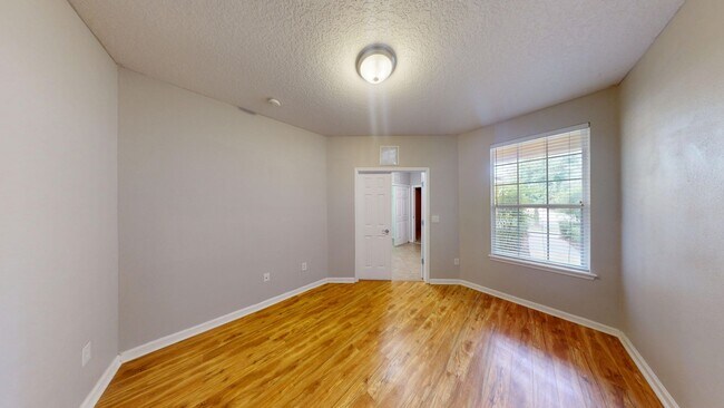 Photo - Spacious 2Bed/ 2Bath Condo With Office and 1-Car Garage - Bartram Park - Available NOW!