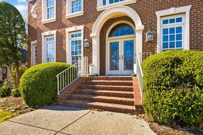 Photo - 6 Portrush Ct