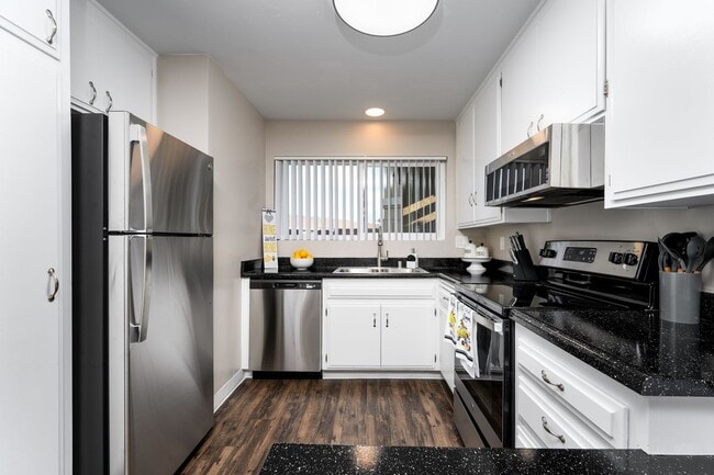 Photo - Greentree Fountain Apartments