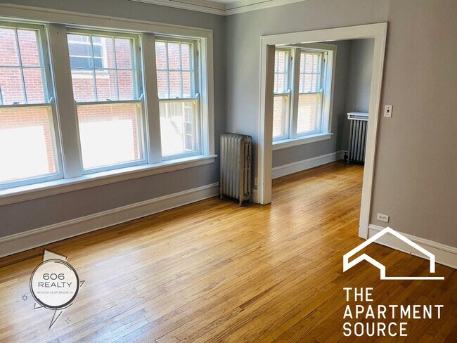 Photo - 1335 W Carmen Ave Unit 3A