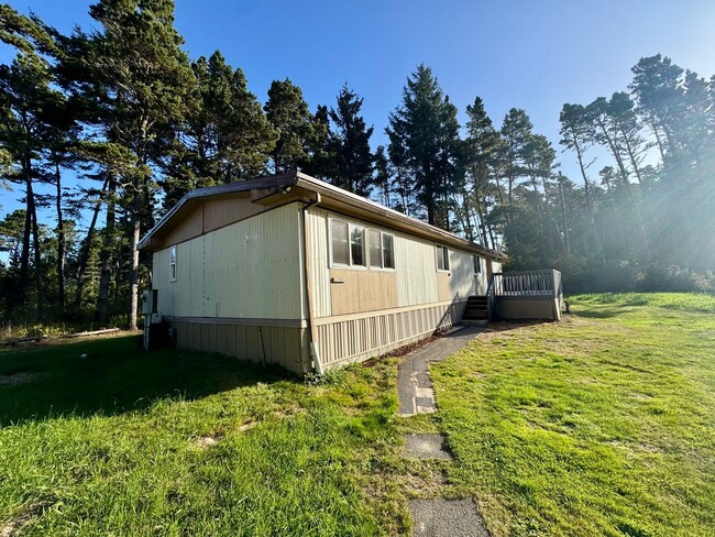 Photo - Large Yard 3bd 2ba Home in Long Beach!
