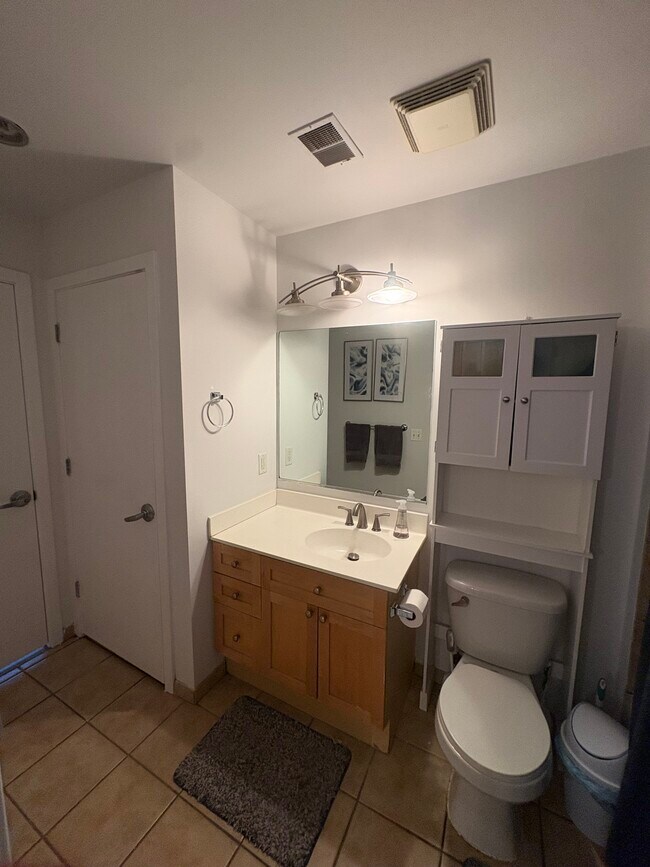 Photo - 2120 Vermont Ave NW Unit 112