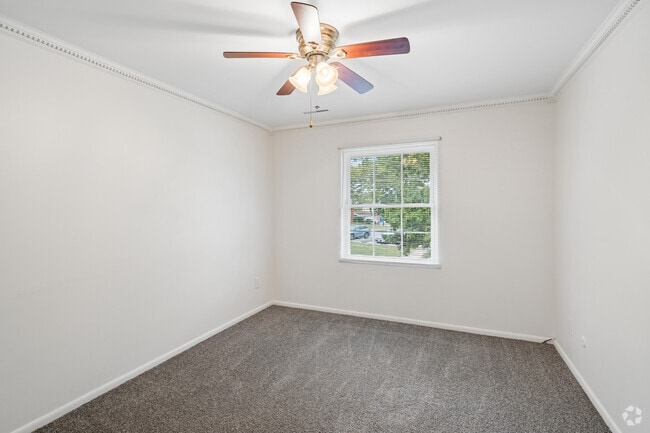 B1R 2BR, 2BA - 1,150SF - Second Bedroom