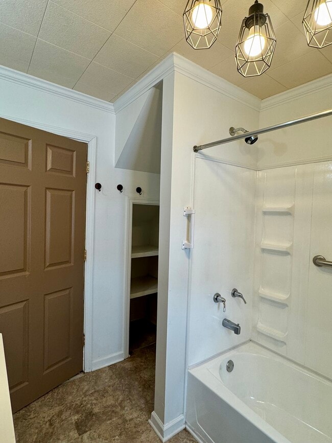 Photo - 1802 Perry Hwy