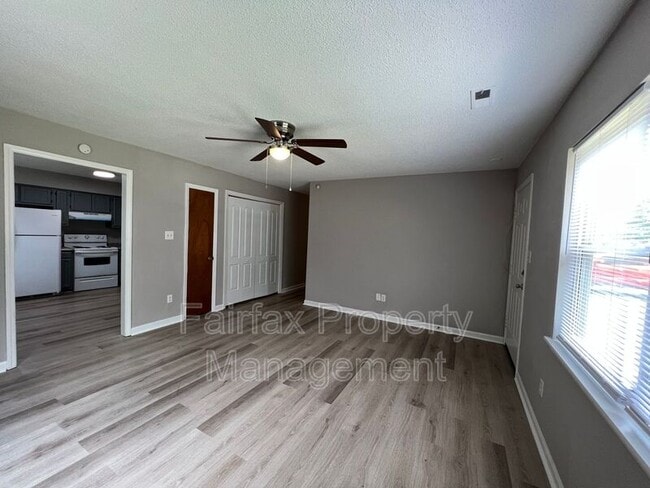 Photo - 1117 Pecan Pl