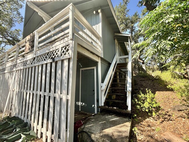 Photo - 571 Firefly Dr