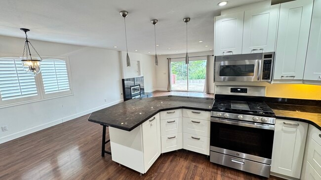 Photo - 1134 Manzanita Dr