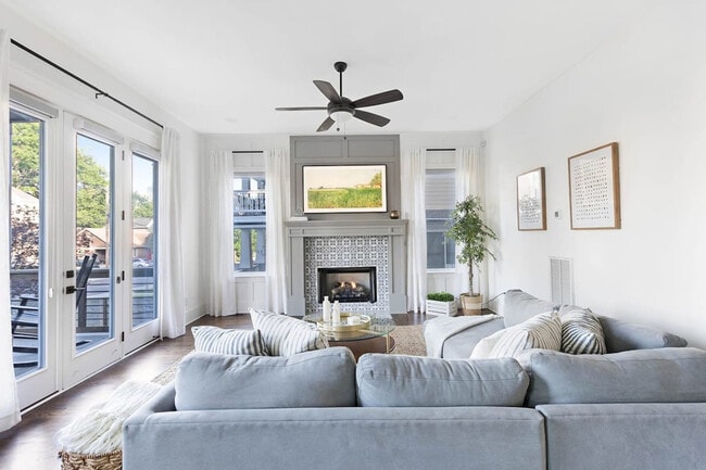 Photo - 923 11th Ave N Unidad ID1043930P